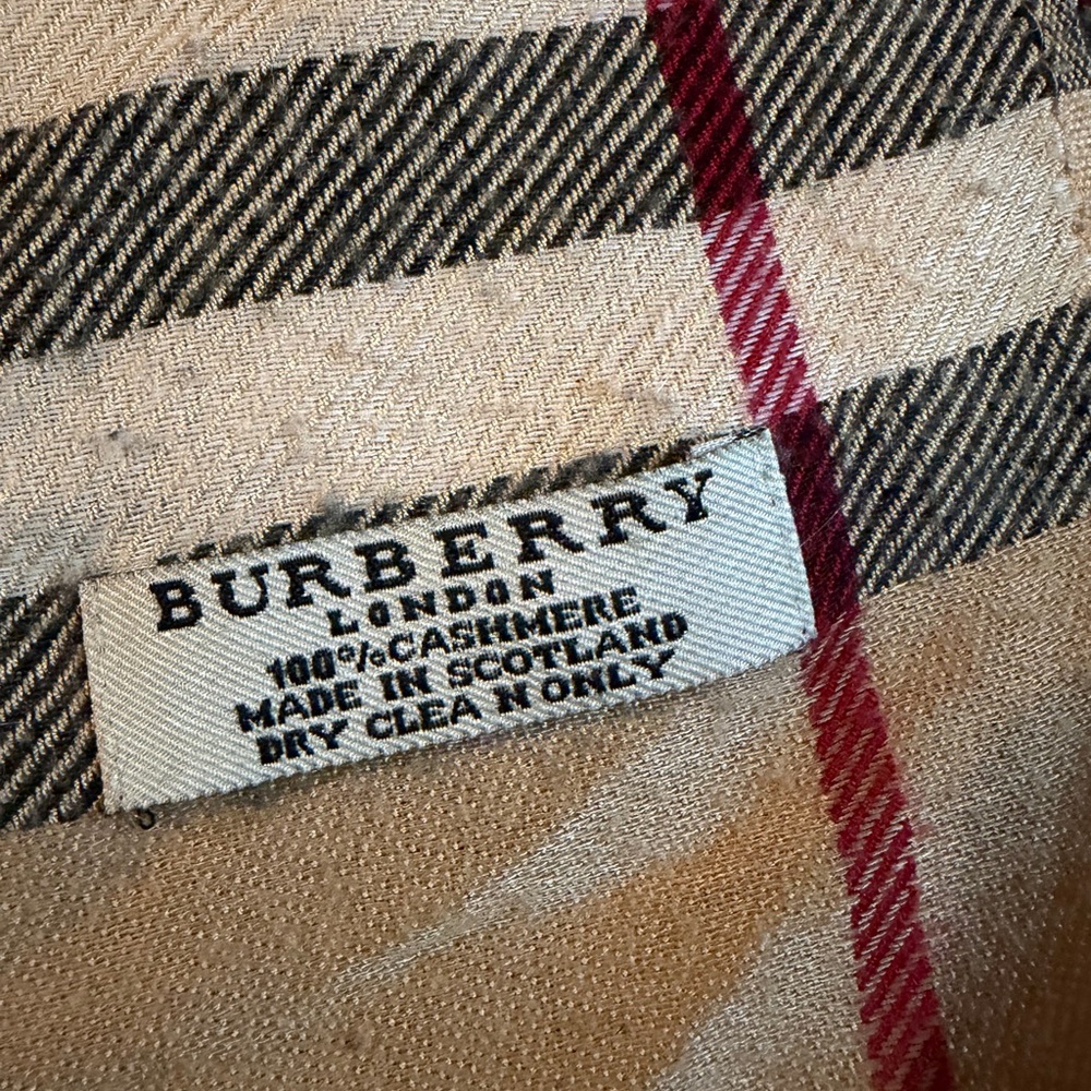 Burberry Cashmere Scarf Authentic nova Check Winter Beige Scarf 68X27 - Picture 6 of 12
